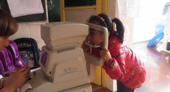 伊点伍视力康复